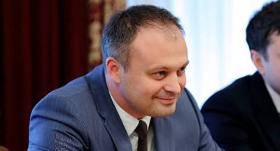 Канду планирует сменить правительство Молдовы, заручившись поддержкой посла США