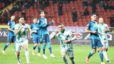 ЭСК РФС признала ошибочным назначение пенальти в ворота «Зенита» в матче РПЛ с «Ахматом»