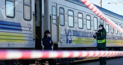 Вслед за грузами исчезли пассажиры: что будет с поездом Рига – Москва
