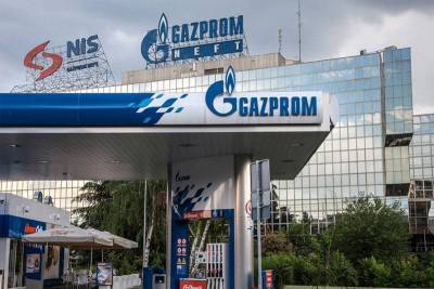 Газпром планирует инвестпрограмму на 21г в размере 902 млрд р, займы - 512 млрд р