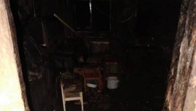 Пожарные не успели спасти жизнь харьковчанина, фото: "огонь застал в собственном доме"