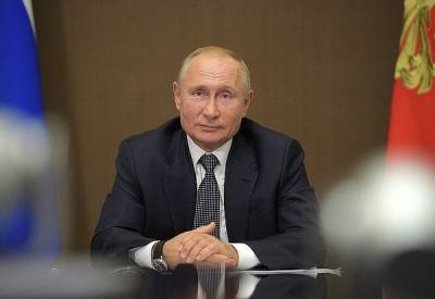 Путин распорядился раздать школам и больницам 360 тыс. планшетов на ОС «Аврора»