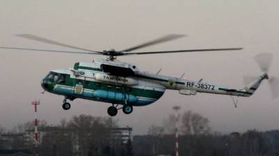 СК опубликовал видео жесткой посадки вертолета в аэропорту Волгограда