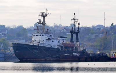 АМПУ опровергает затопление судна спасателей под Черноморском