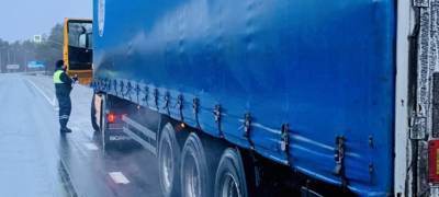 В Карелии оштрафовали водителей, установивших дополнительные фары на своих грузовиках