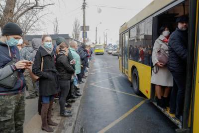 Междугородное сообщение на Харьковщине могут закрыть, локдаун близко: "мы должны перекрыть..."