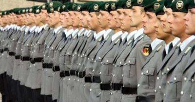 Немецкие ЛГБТ-военные, которых уволили из-за ориентации получат компенсацию