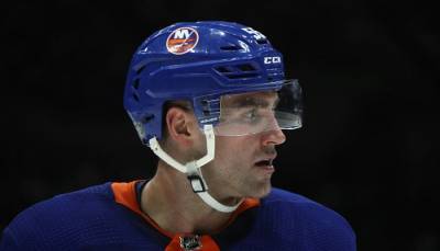 Чемпион НХЛ Бойчук завершил карьеру из-за повреждения глаза
