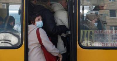 "Слуга народа" Тищенко предложил запретить общественный транспорт на выходных