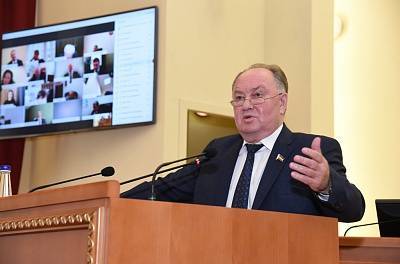 Бюджет Ростовской области на ближайшие три года принят в первом чтении