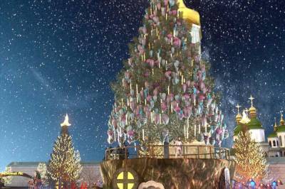 На столичной Софийской площади начали ставить главную елку Украины: фото