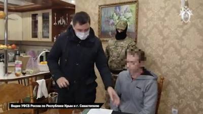 Видео задержания попавшегося на взятке бывшего вице-мэра Евпатории