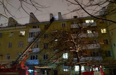 Пожар на чердаке дома в Пролетарском районе Твери потушен