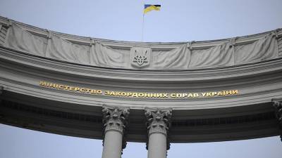 Украина отреагировала на протест Минска из-за санкций