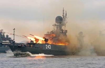 "Надо протаранить русские корабли": в США пригрозили России
