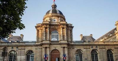 Посла Франции вызвали в МИД Азербайджана из-за решения Сената по Карабаху