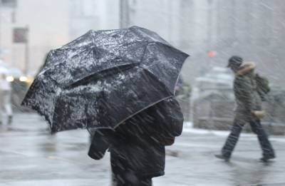 Циклон обрушится на украинцев мощными дождями и снегом, свежий прогноз: где будет холоднее всего