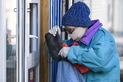 В АТБ ввели специальный час для людей пожилого возраста