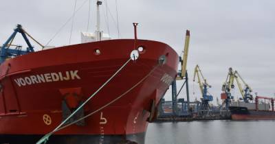 Мариупольский порт принял судно с оборудованием для «Азовстали»