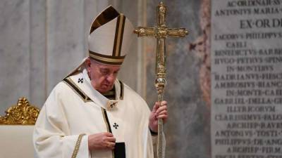Папа Римский помолился за упокой души новоприставленного Мардоны