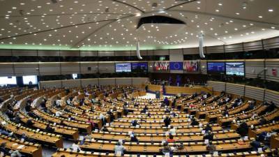 Брюссель призвал заморозить платежи ЕС Минску из-за гибели Бондаренко