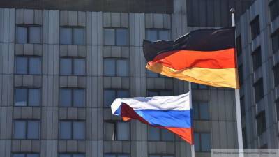 Сторонние наблюдатели призвали Deutsche Bank покинуть Россию