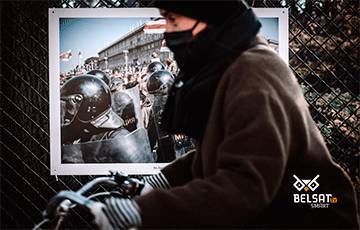 «Беларусь пробужденная»: в Варшаве открылась выставка белорусских фотографов