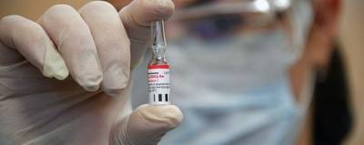 В РФПИ предложили комбинировать «Спутник V» с вакциной AstraZeneca