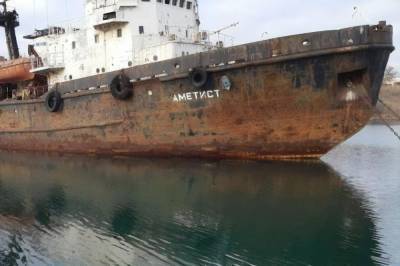 Администрация морпортов Украины опровергла сведения о затонувшем в Черноморске судне