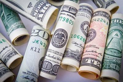 С валютных вкладов россияне забрали 1,16 миллиардов долларов