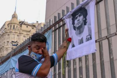 Похороны Диего Марадоны прошли в Буэнос-Айресе