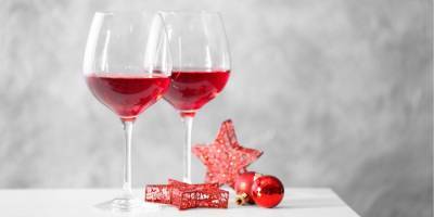 Шорт-лист. Какие вина и алкоголь купить в Черную пятницу, чтобы решить проблему напитков и подарков на Новый год