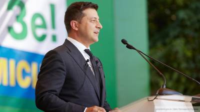 Офис президента Украины: Зеленский может быть выдвинут на второй срок