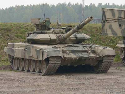 Российские военные получили партию новых танков Т-90М