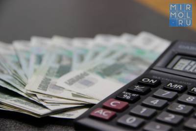 Более 3 млрд рублей направят на повышение зарплат дагестанцев в 2021 году