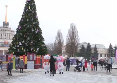 Никаких празднований Рождества и Нового года в Киеве: родителей предупредили, в этом году будет все иначе