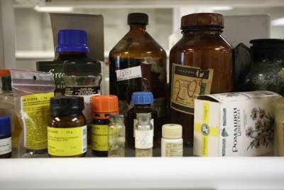В Петербурге начали выдавать бесплатные лекарства тем, кто лечится от коронавируса дома