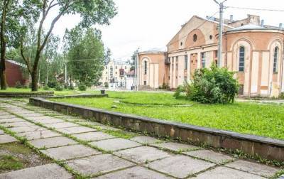 У скверов – «продленка». 2 общественные территории в Смоленске будут облагораживать 2 года