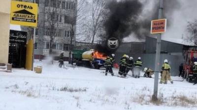 В Пензе на улице Лядова ГАЗ остался без кабины из-за пожара