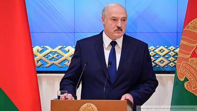 Лукашенко заявил о необходимости создания новой конституции для Белоруссии