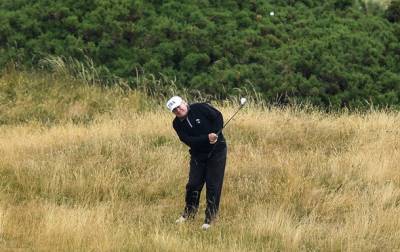 Трамп "оскорбил" лунку во время игры в гольф