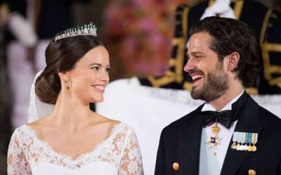У шведского принца Карла Филиппа и его жены принцессы Софии диагностировали коронавирус