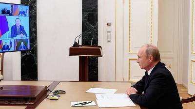 Путин обсудил с членами Совбеза РФ борьбу с киберпреступлениями