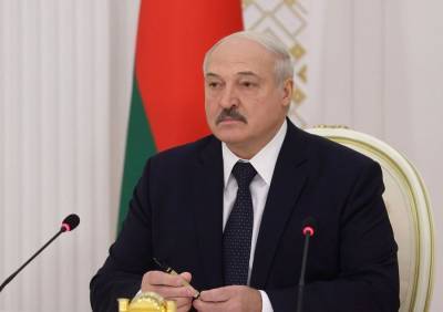 Лукашенко заявил, что Польша просила НАТО создать спецсилы для борьбы с Минском