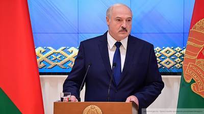 Лукашенко отказался быть президентом при новой конституции