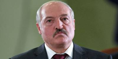 Лукашенко пообещал уйти с поста президента после принятия новой Конституции