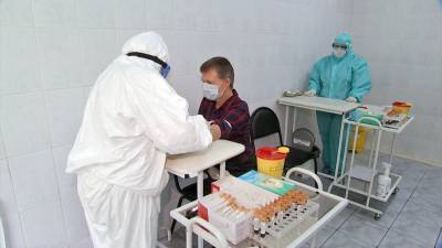 Массовая вакцинация россиян начнется в январе-феврале