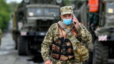 Жителей ОРДЛО с российскими паспортами призывают в российскую армию", - представитель омбудсмена