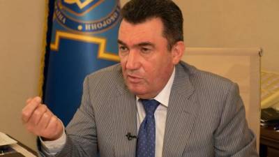 СНБО готовит новое решение по войне на Донбассе, - Данилов