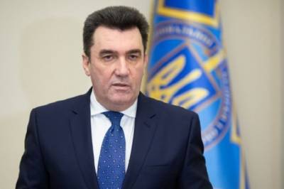 Глава СНБО объяснил, как Украина может остановить эпидемию COVID-19